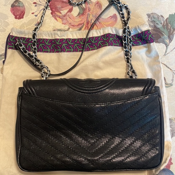 Tory Burch Glossy Goatskin Chain Bag - Picture 3 of 13